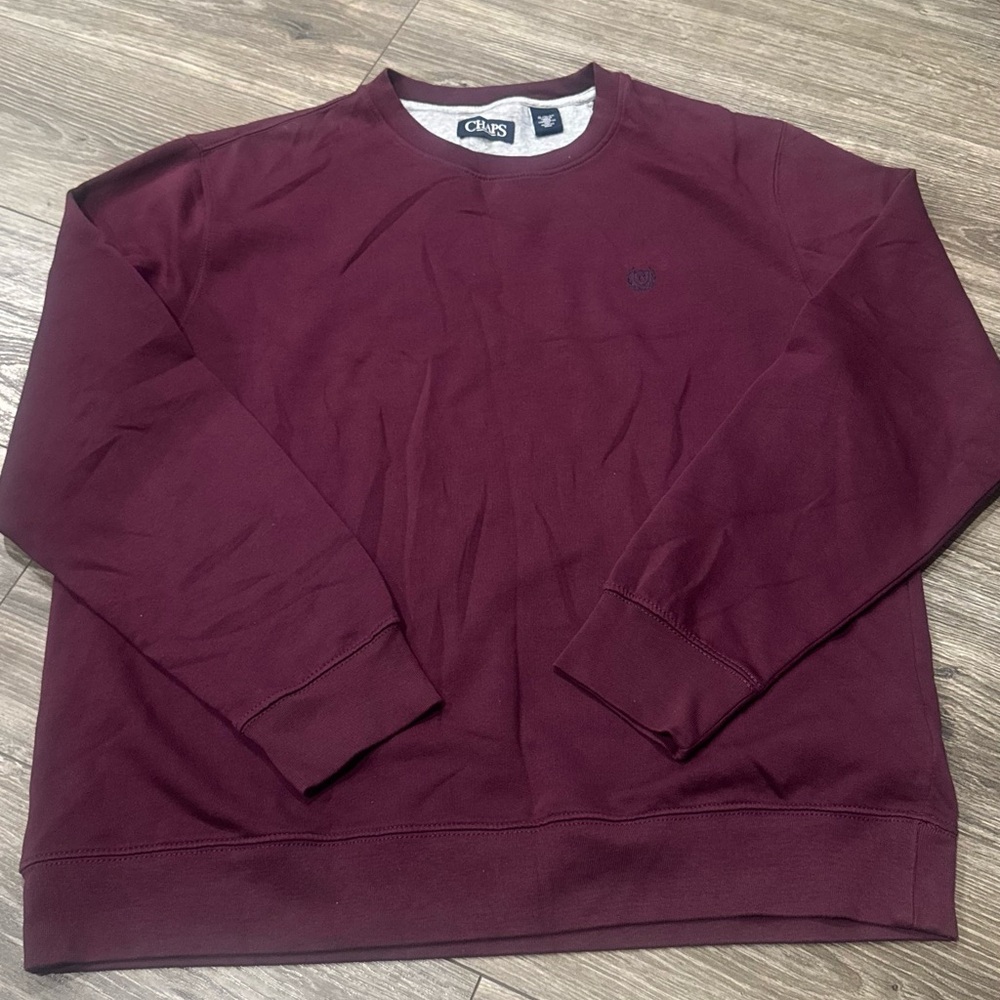 Chaps Men's Maroon Crewneck Sweater